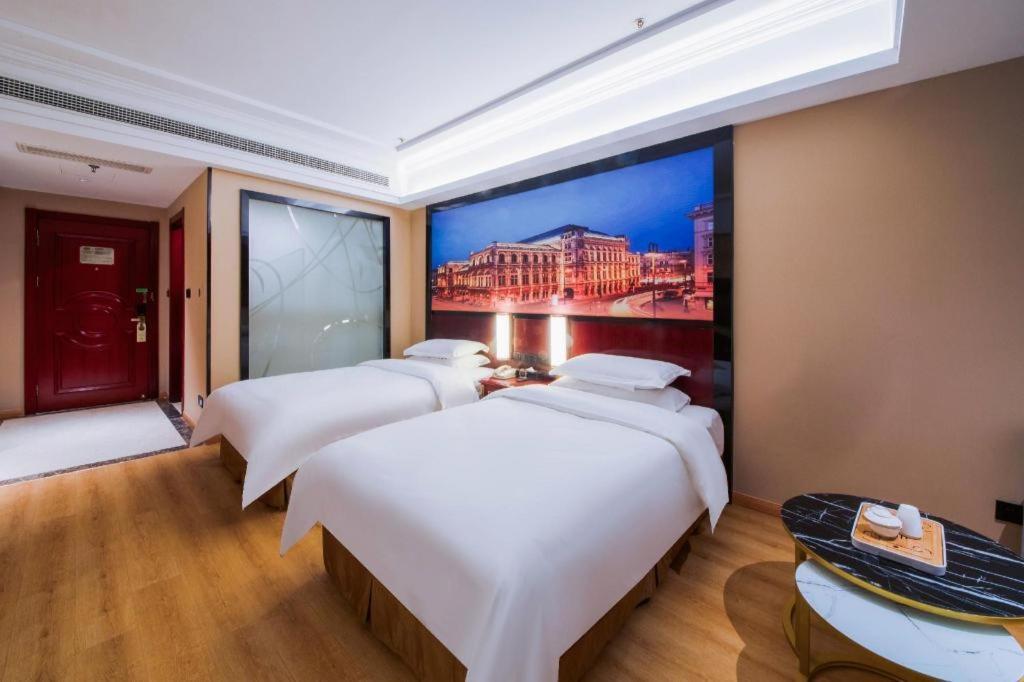 Vienna International Hongqiao Expo Center Caohejing 4*